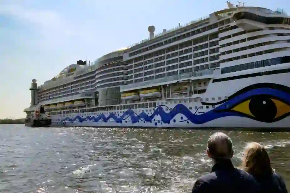 TAR 3286 PASSAGERARE, HAR 11 RESTAURANGER, SHOPPINGCENTER MM..