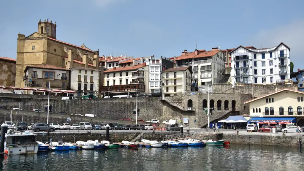 GETARIA FRÅN HAMNEN