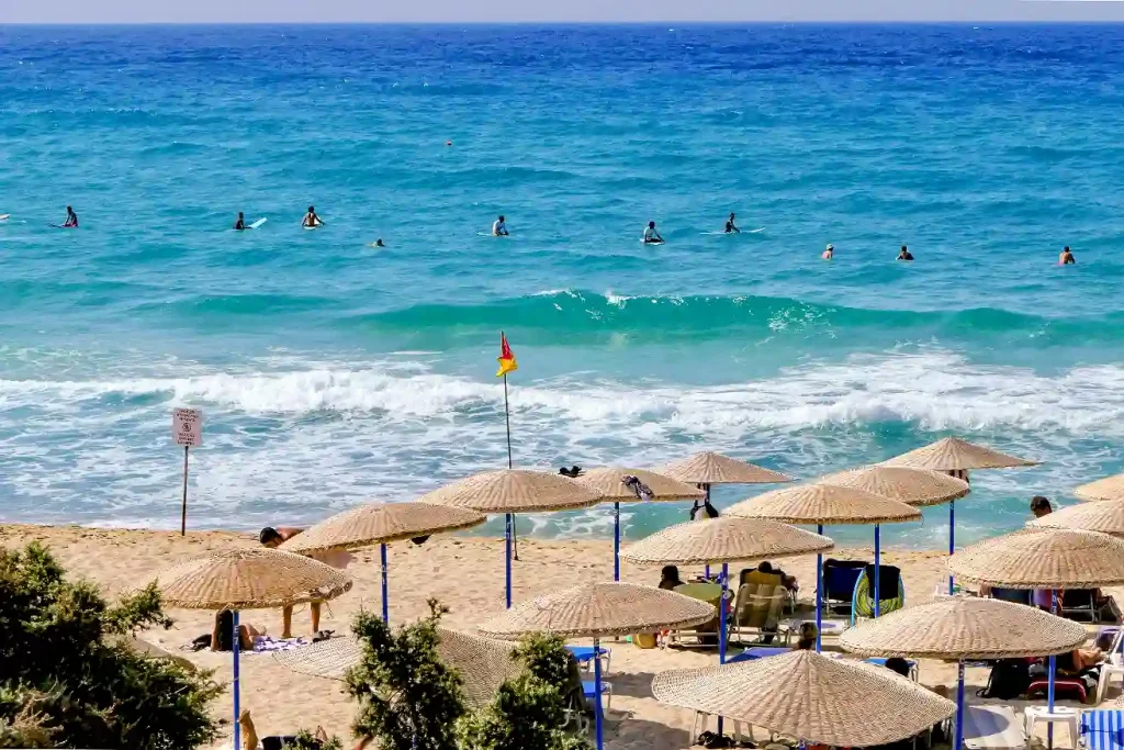 TÅLMODIG VÄNTAN PÅ DEN PERFEKTA VÅGEN