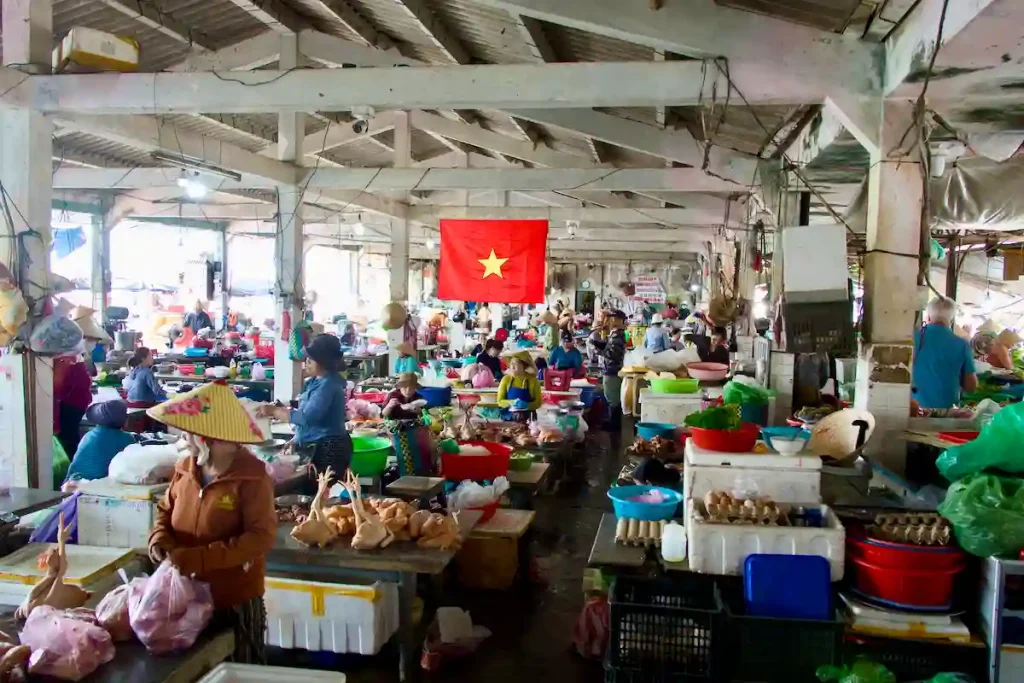 INOMHUSMARKNADEN, MEST FÖR FISK OCH KÖTT.