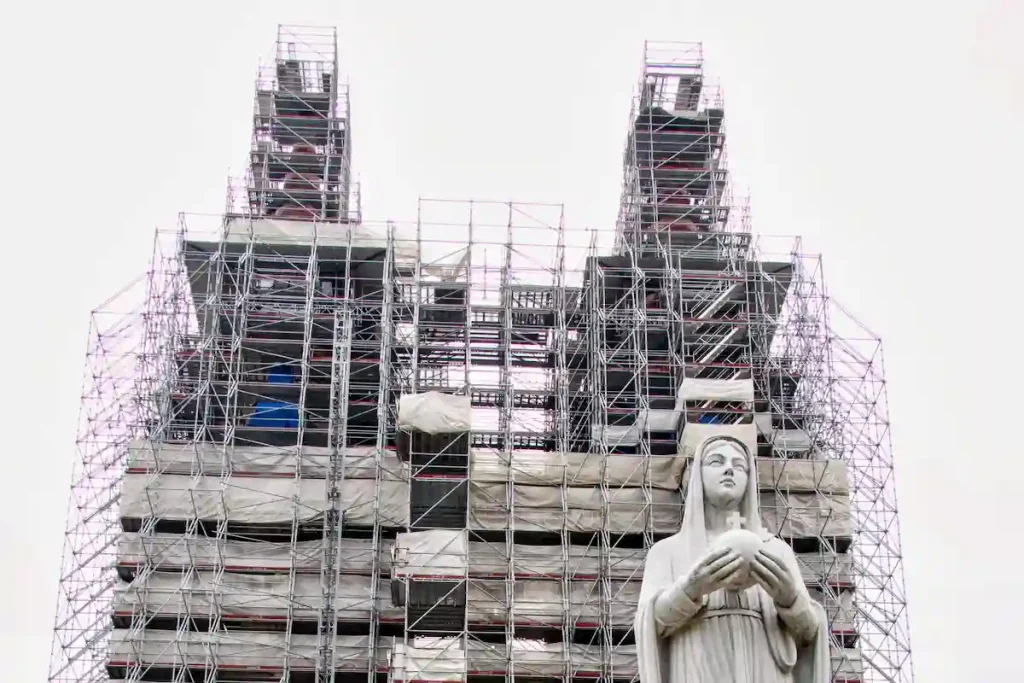 NOTRE DAME DE SAIGON.