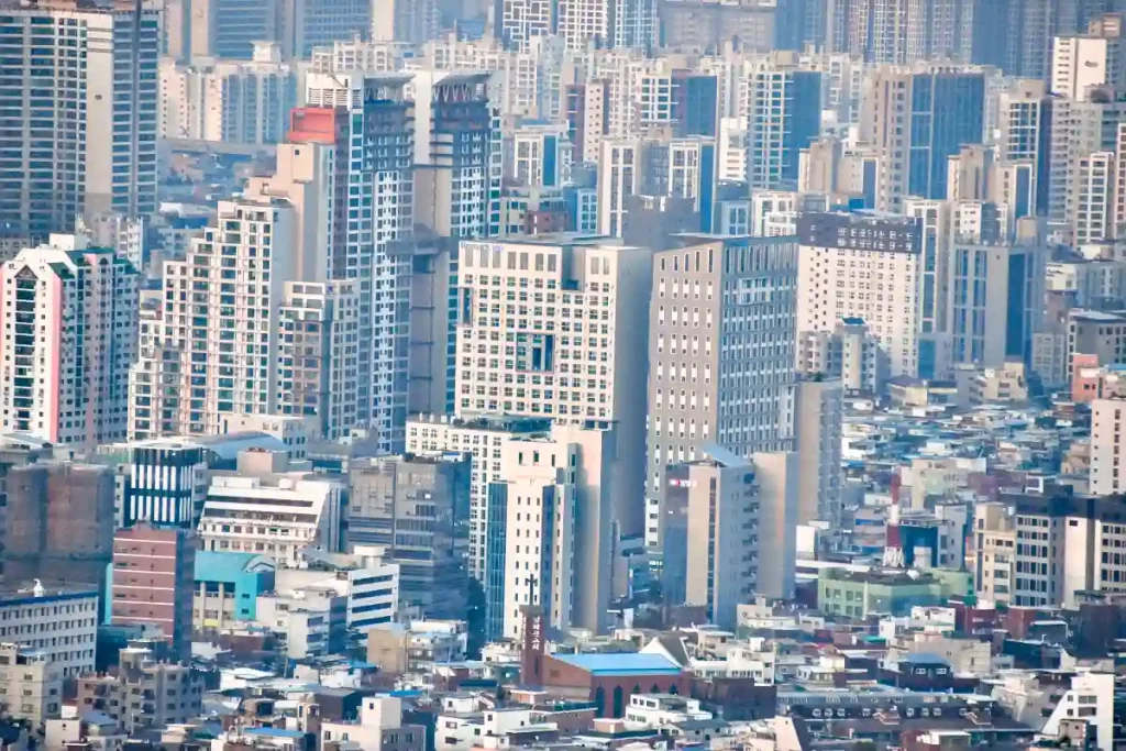 EN ANNAN LITEN BIT AV SEOUL.