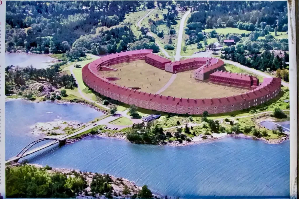 SÅ HÄR SKULLE BOMARSUND SETT UT.