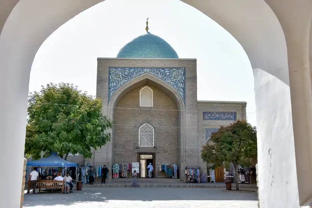 BARAK KHAN-MADRASSAN.