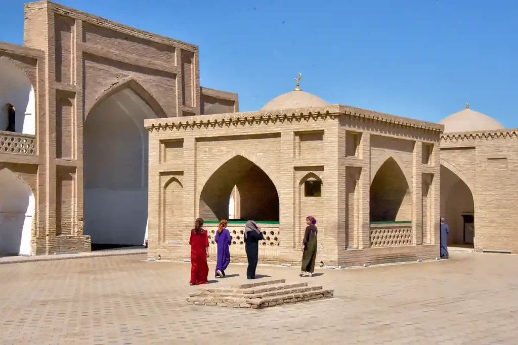 MAUSOLEET.