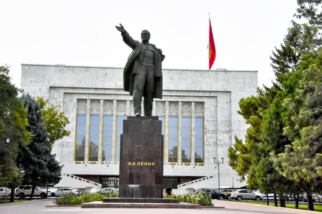 HEJ HEJ, LENIN.