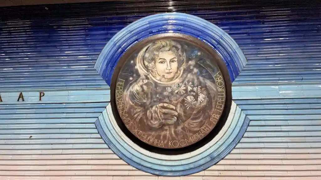VALENTINA TERESHKOVA, FÖRSTA KVINNAN I RYMDEN.